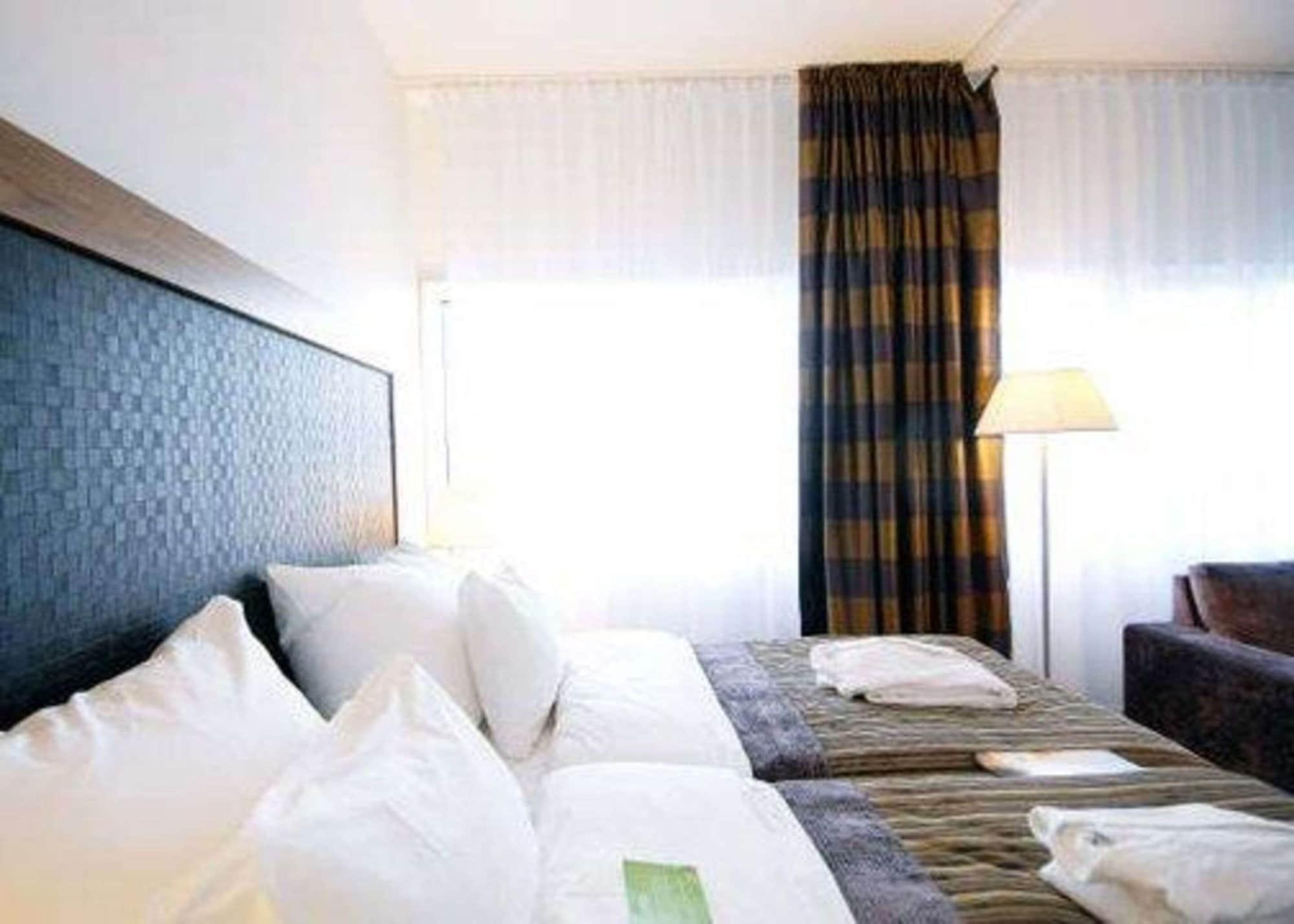 Quality Hotel Edvard Grieg Bergen Oda fotoğraf